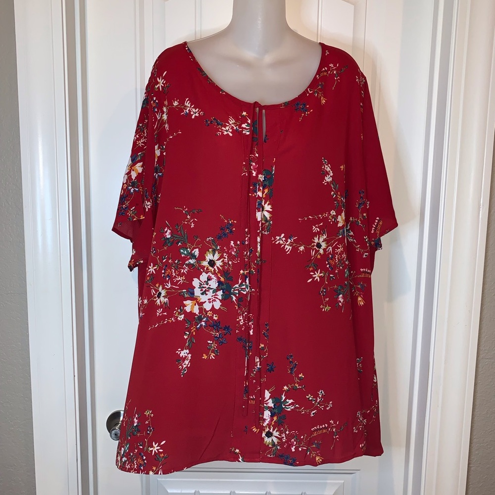 BloomChic Plus Maroon Floral Print Top NWT